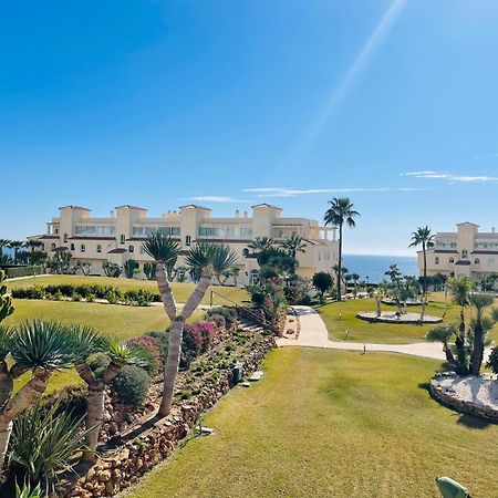 La Cala Gorgeous 2 Bedroom Apartment With Stunning Gardens, Pools And Sea Views El Faro Bagian luar foto