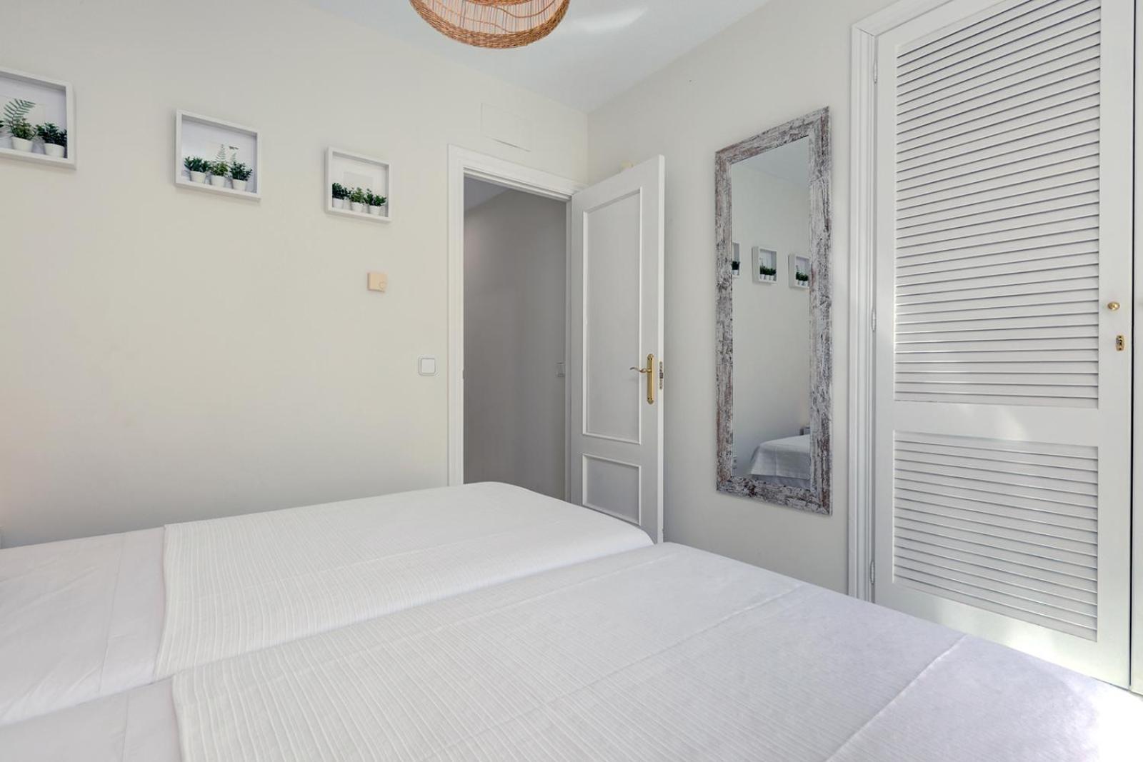 La Cala Gorgeous 2 Bedroom Apartment With Stunning Gardens, Pools And Sea Views El Faro Bagian luar foto