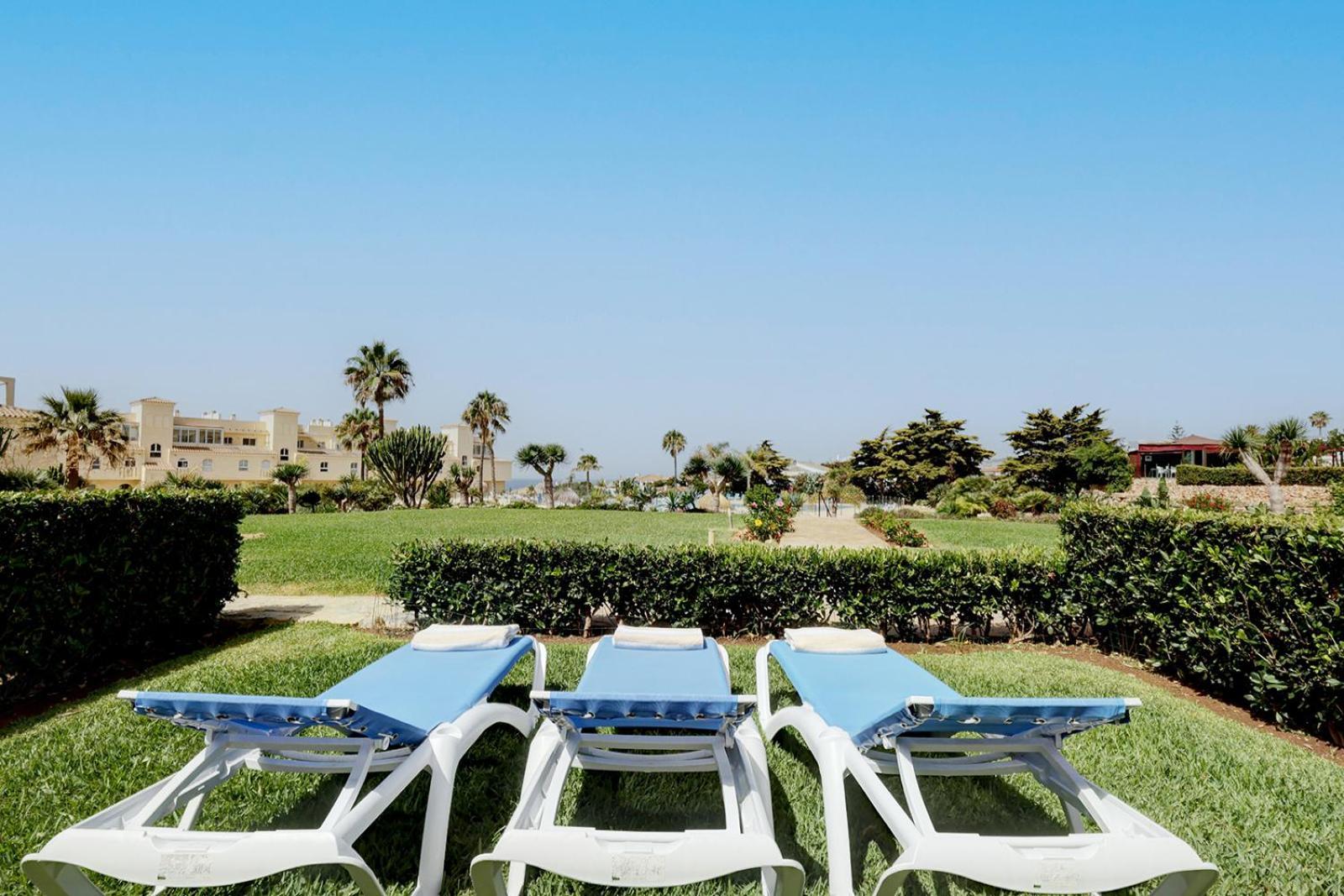 La Cala Gorgeous 2 Bedroom Apartment With Stunning Gardens, Pools And Sea Views El Faro Bagian luar foto
